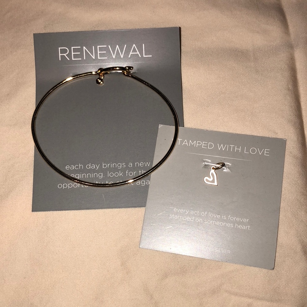 Origami Owl bangle bracelet and heart charm